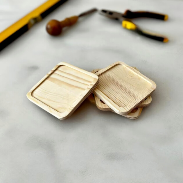 Custom Square Pinewood Coasters (Set of 4) –$15.99